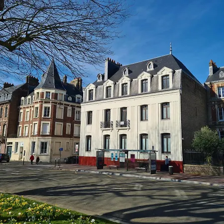 Le Phare Dieppois By Jps Holiday, Chaleureux Au Coeur De