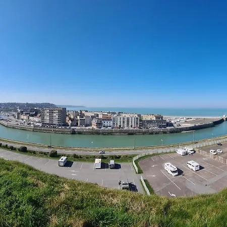 Le Phare Dieppois By Jps Holiday, Chaleureux Au Coeur De Apartman Dieppe